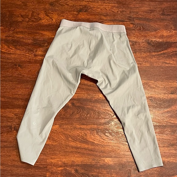 Mens 3/4 length license to train tights never works - Picture 2 of 2